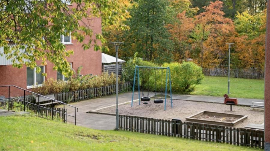 Bild på en av föreningens lekplatser